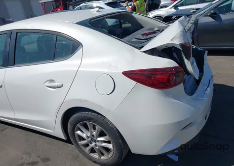 2016 Mazda Mazda3 I Grand Touring z USA, uszkodzony, nr VIN 3MZBM1X73GM270382